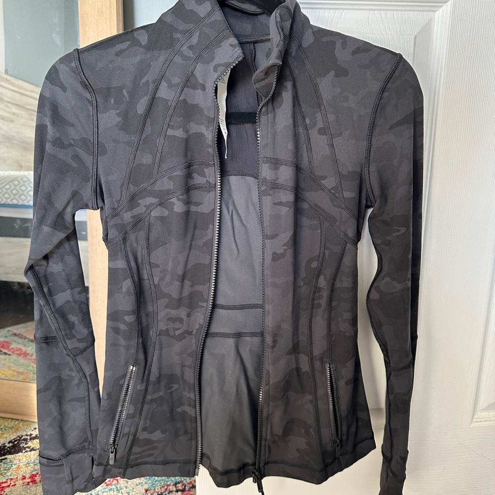 Lululemon Cropped Define Jacket Nulu